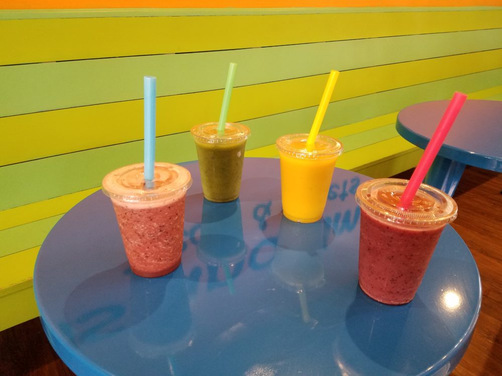 Smoothies Island Time Frozen Yogurt